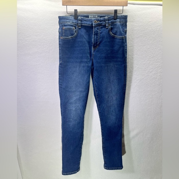 Lucky Brand Classic Straight Stretch Jeans Boys 18 Blue Denim Faded Hipster 1845 - Picture 1 of 9